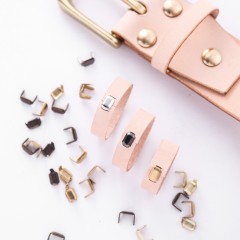 Belt loop clip (Antique Brass)
