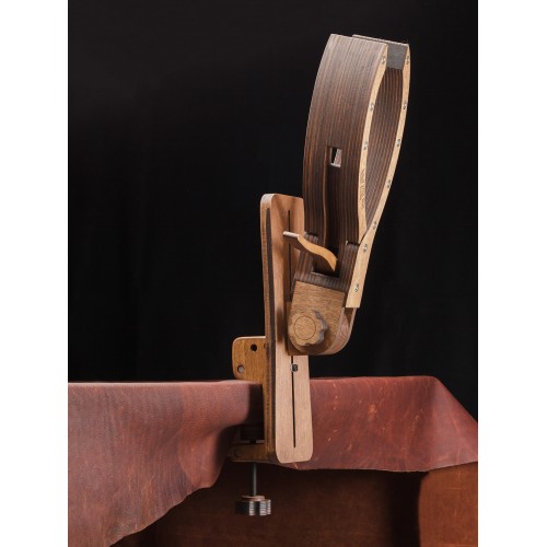 Stitching pony "Lasso" with clamp